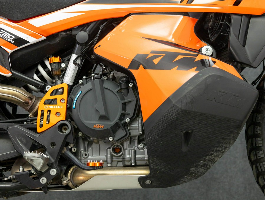 2019 KTM 790 ADVENTURE R W/ABS