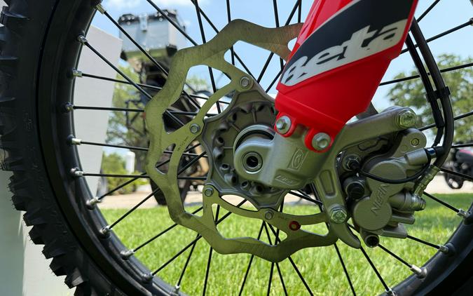 2026 Beta 300 Xtrainer Lowboy