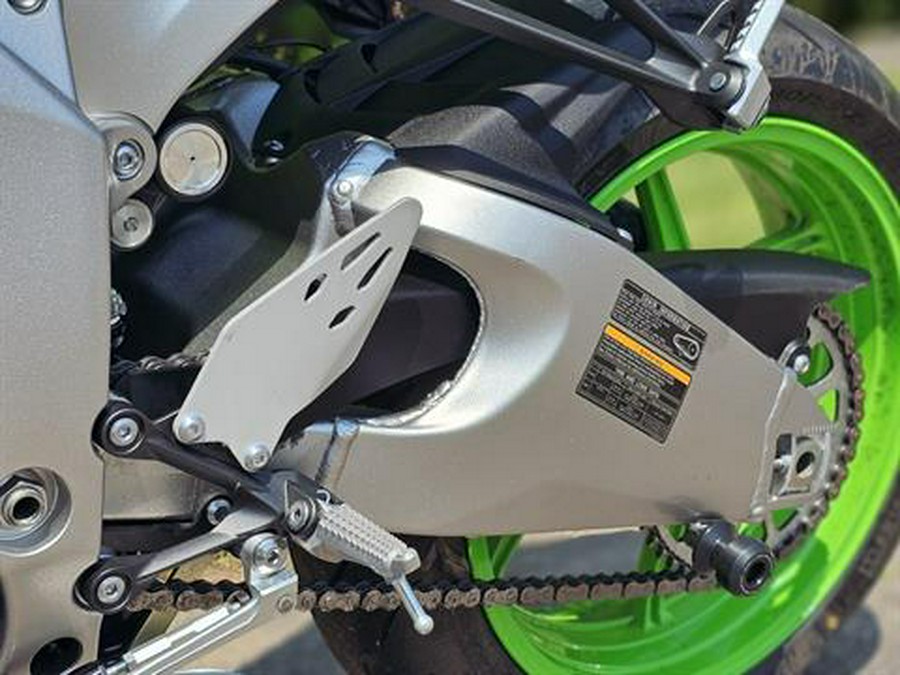 2024 Kawasaki Ninja ZX-6R 40th Anniversary Edition ABS