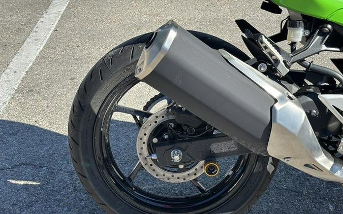 2026 Kawasaki Ninja 500 Metallic Flat Spark Black