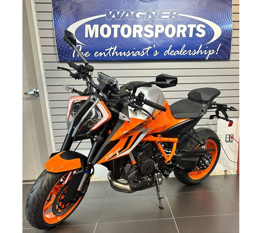 2023 KTM 1290 SUPER DUKE R EVO