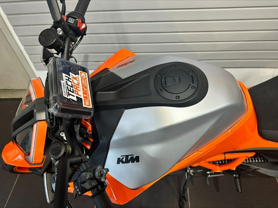 2023 KTM 1290 SUPER DUKE R EVO