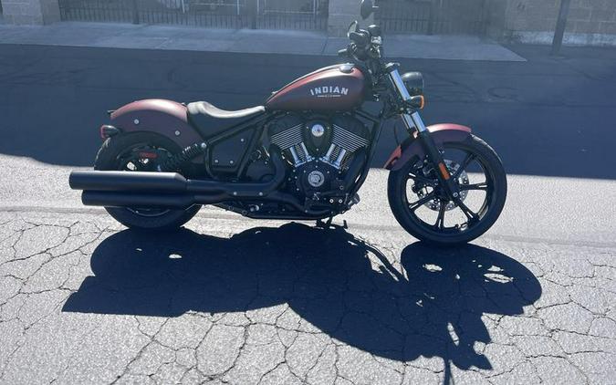 2023 Indian Motorcycle® Chief® ABS Maroon Metallic Smoke