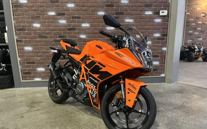 2023 KTM RC 390