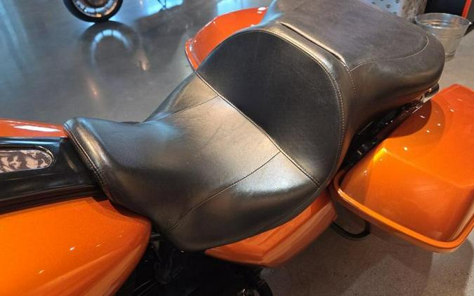 2015 Harley-Davidson® FLTRX - Road Glide®