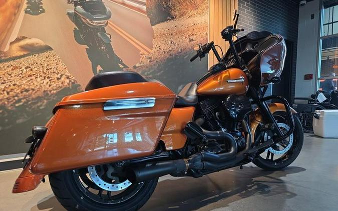 2015 Harley-Davidson® FLTRX - Road Glide®