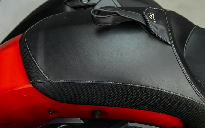 2016 VICTORY CROSS COUNTRY W/ABS