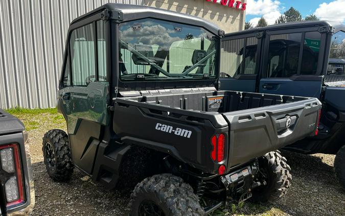 2026 Can-Am Defender DPS CAB HD10