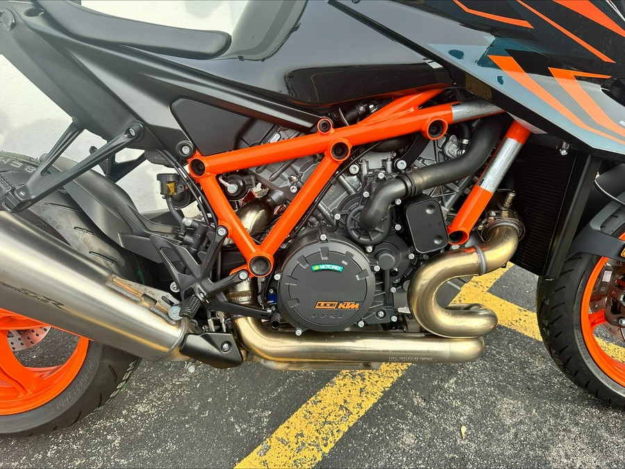 2023 KTM 1290 SUPER DUKE R EVO