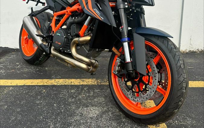 2023 KTM 1290 SUPER DUKE R EVO