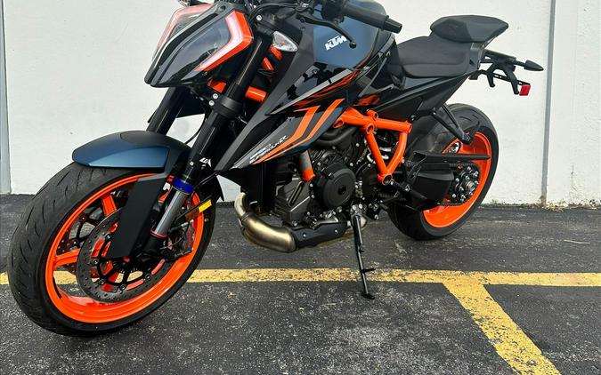 2023 KTM 1290 SUPER DUKE R EVO