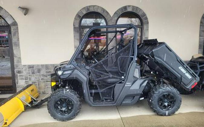 2023 Can-Am Defender DPS HD9