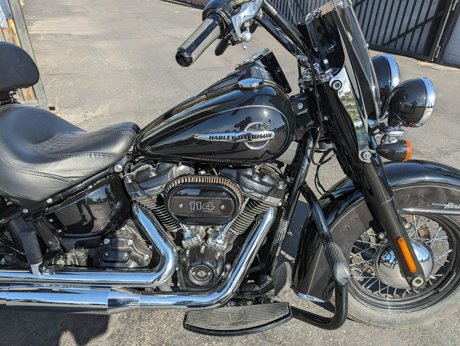 2019 Harley-Davidson® Softail® Heritage Classic 114