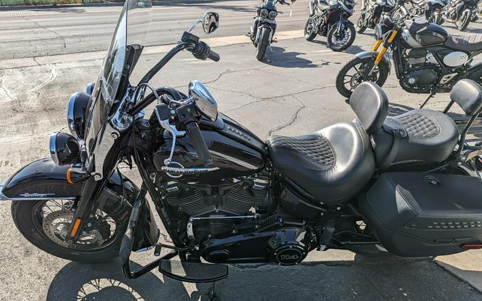 2019 Harley-Davidson® Softail® Heritage Classic 114