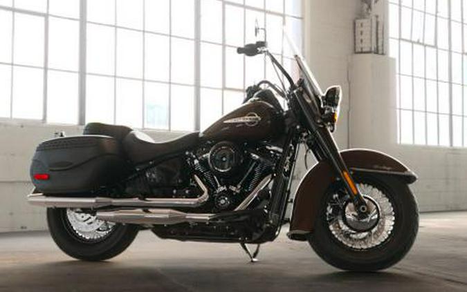 2019 Harley-Davidson® Softail® Heritage Classic 114