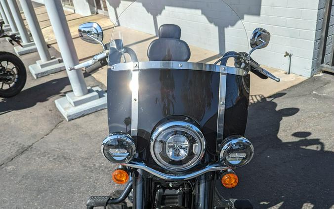 2019 Harley-Davidson® Softail® Heritage Classic 114