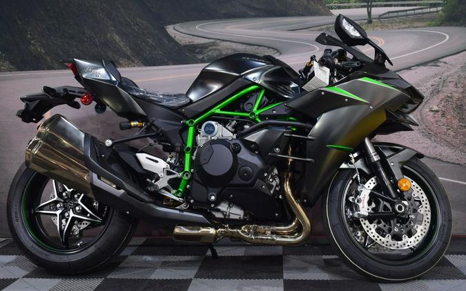 2023 Kawasaki Ninja H2® Carbon