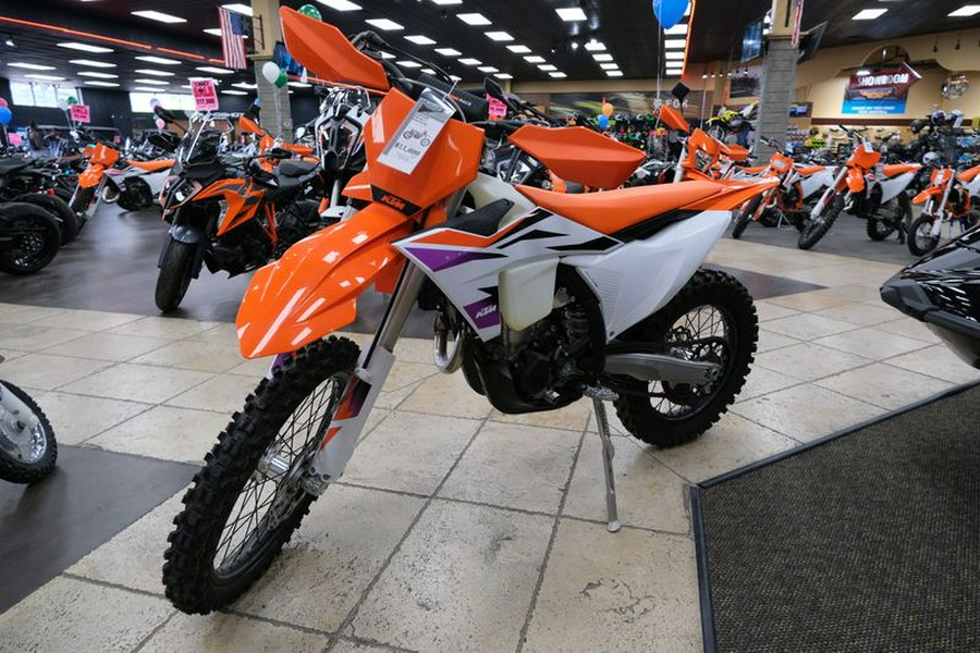 New 2024 KTM 350 XCF ORANGE