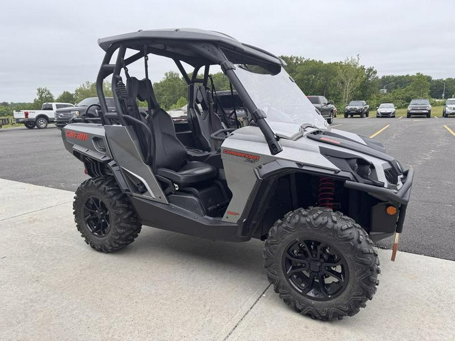 2016 Can-Am® Commander XT 800R Brushed Aluminum