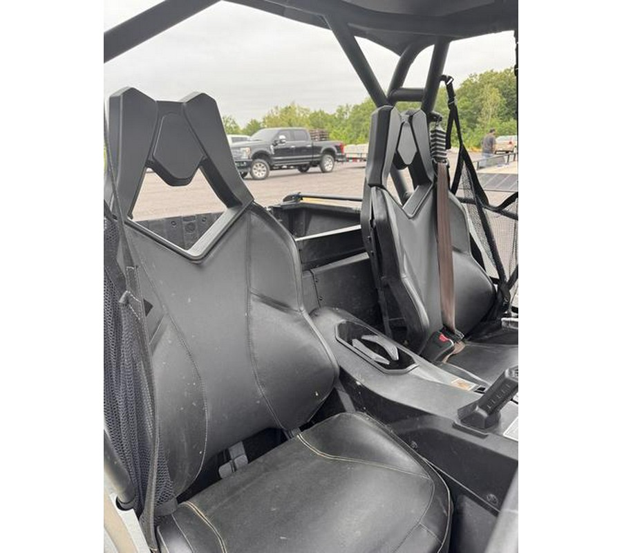 2016 Can-Am® Commander XT 800R Brushed Aluminum