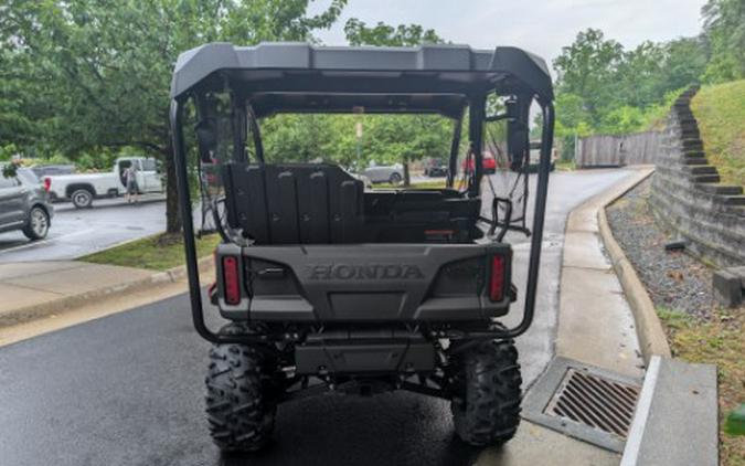 2026 Honda Pioneer 1000-5 Deluxe