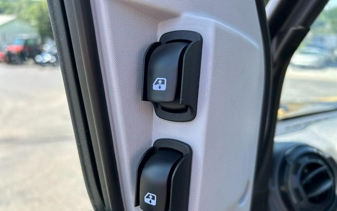 2025 Kawasaki RIDGE Limited HVAC