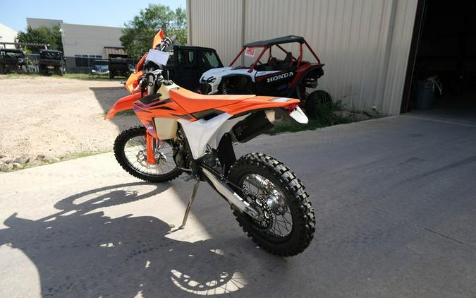 New 2024 KTM 350 XWF ORANGE