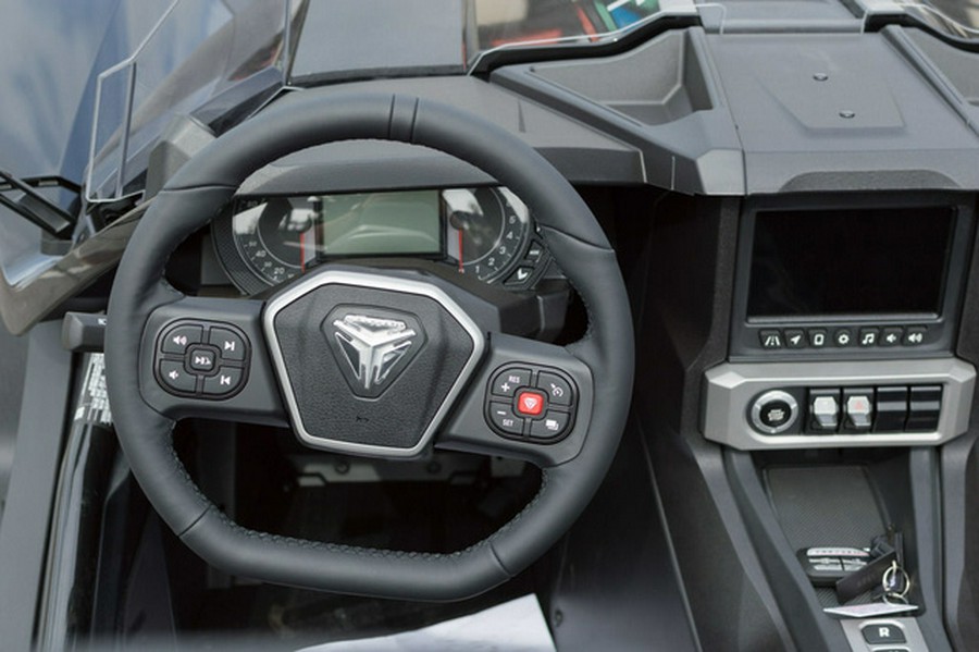 2025 Polaris Slingshot SLINGSHOT SL Autodrive Jet Black