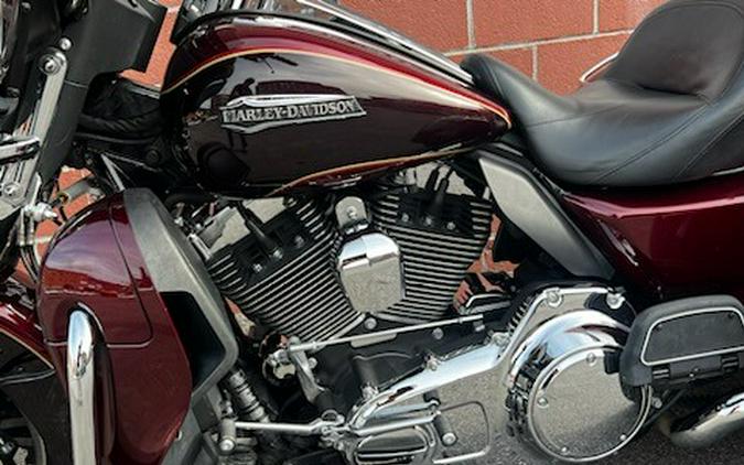 2014 Harley-Davidson® FLHTCUTG Tri Glide® Ultra