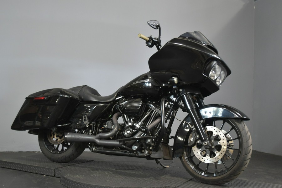2018 Harley-Davidson Road Glide Special Vivid Black