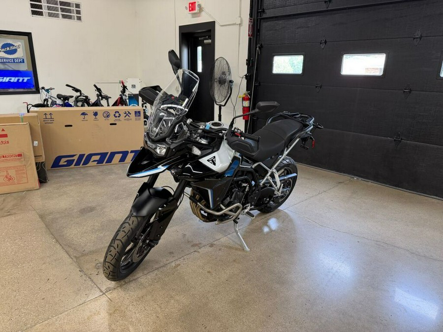 2026 Triumph Tiger 900 Alpine Edition