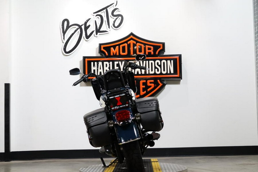 2019 Harley-Davidson® FLHCS - Heritage Classic 114