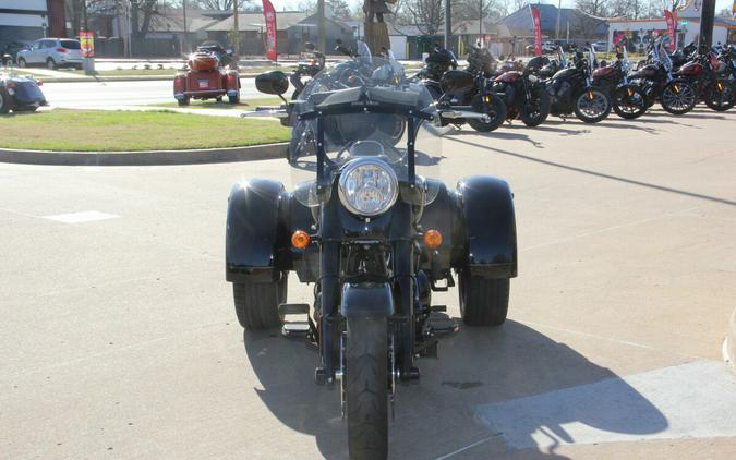 2025 Harley-Davidson Freewheeler Vivid Black