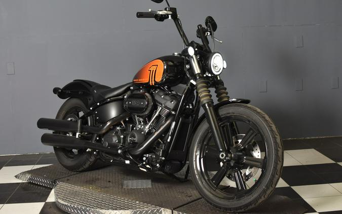 2023 Harley-Davidson Street Bob 114 Vivid Black FXBBS