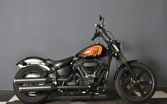 2023 Harley-Davidson Street Bob 114 Vivid Black FXBBS