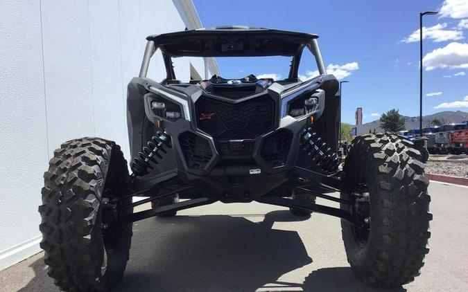 2026 Can-Am® Maverick X3 X rs Turbo RR Triple Black_4.5 in
