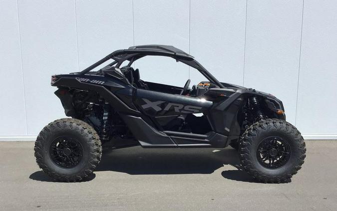 2026 Can-Am® Maverick X3 X rs Turbo RR Triple Black_4.5 in