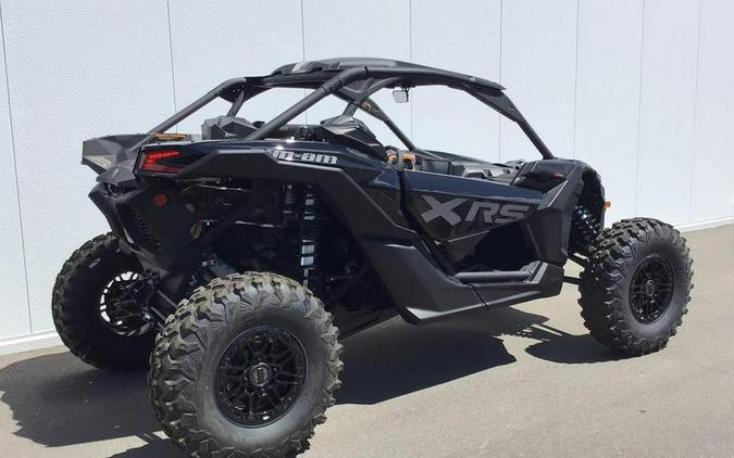 2026 Can-Am® Maverick X3 X rs Turbo RR Triple Black_4.5 in