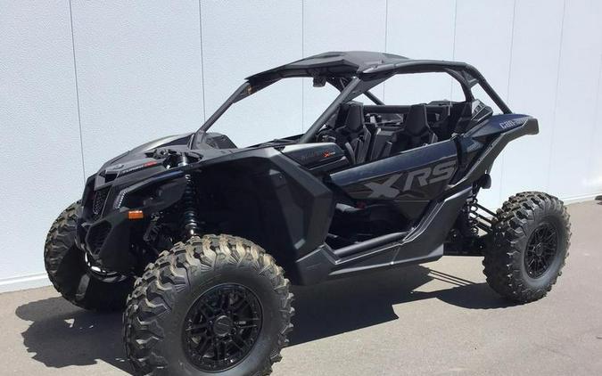 2026 Can-Am® Maverick X3 X rs Turbo RR Triple Black_4.5 in