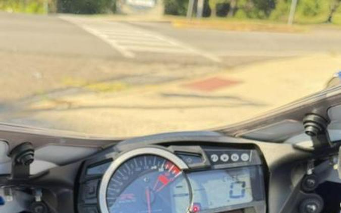 2027 Suzuki GSX-R600Z 40th Anniversary Edition