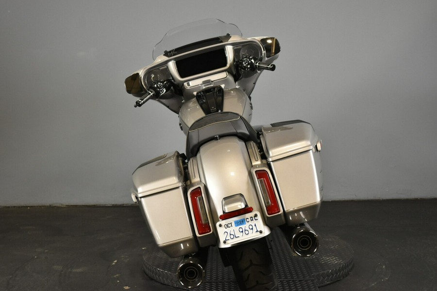 2023 Harley-Davidson CVO Street Glide FLHXSE