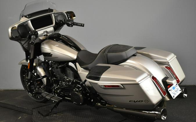 2023 Harley-Davidson CVO Street Glide