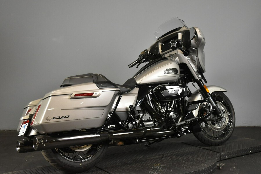 2023 Harley-Davidson CVO Street Glide FLHXSE