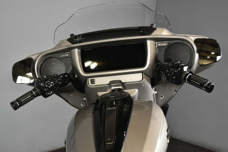 2023 Harley-Davidson CVO Street Glide FLHXSE