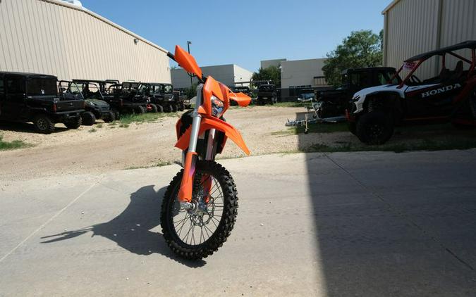 New 2024 KTM 350 XWF ORANGE