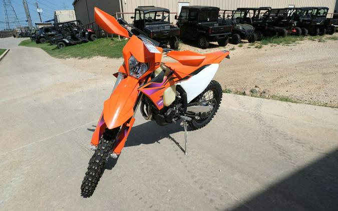 New 2024 KTM 350 XWF ORANGE