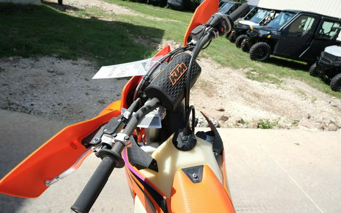 New 2024 KTM 350 XWF ORANGE