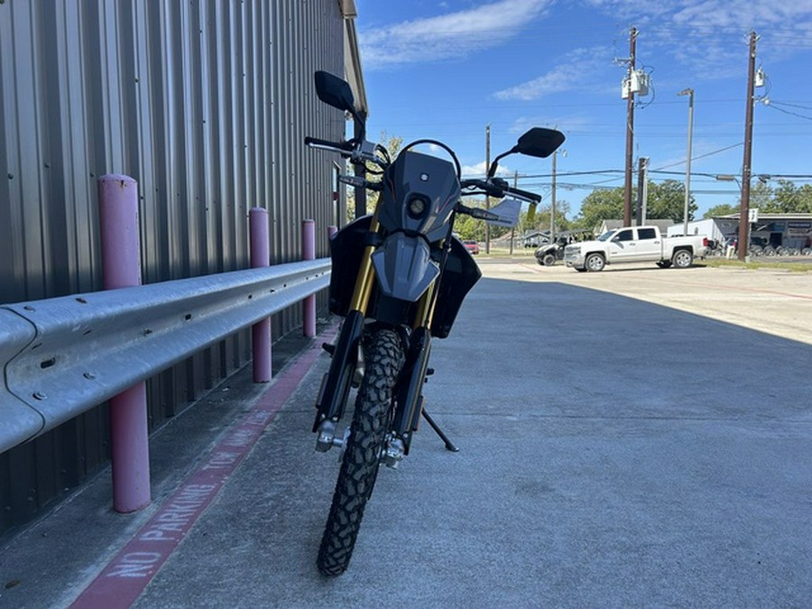 2025 Suzuki DR-Z4S Base