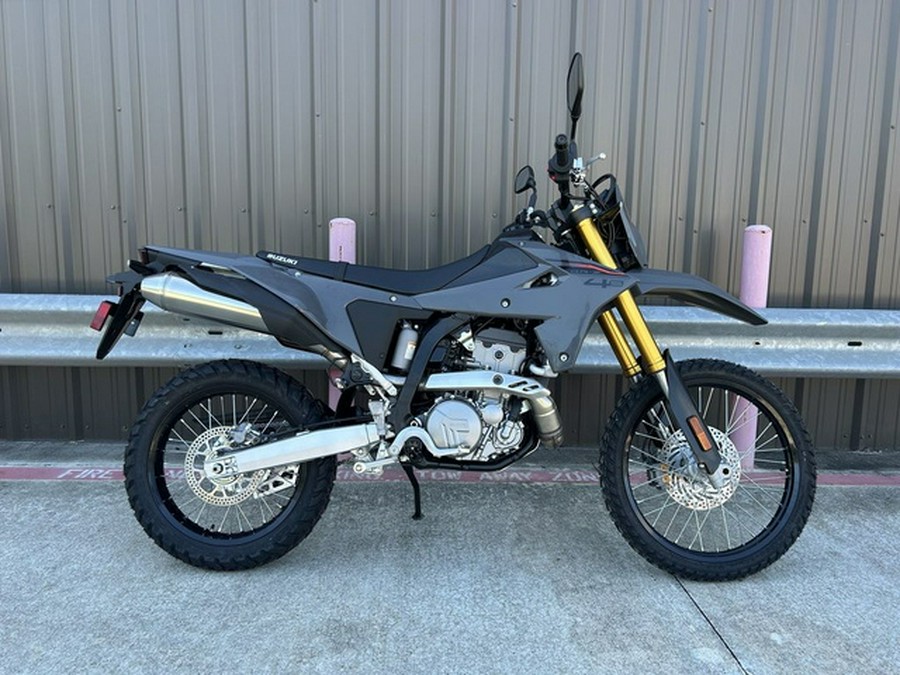 2025 Suzuki DR-Z4S Base