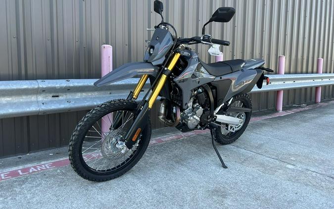 2025 Suzuki DR-Z 4S Base